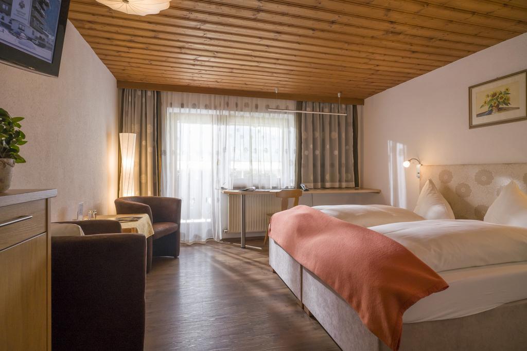 Hotel Eckartauerhof Mayrhofen Extérieur photo