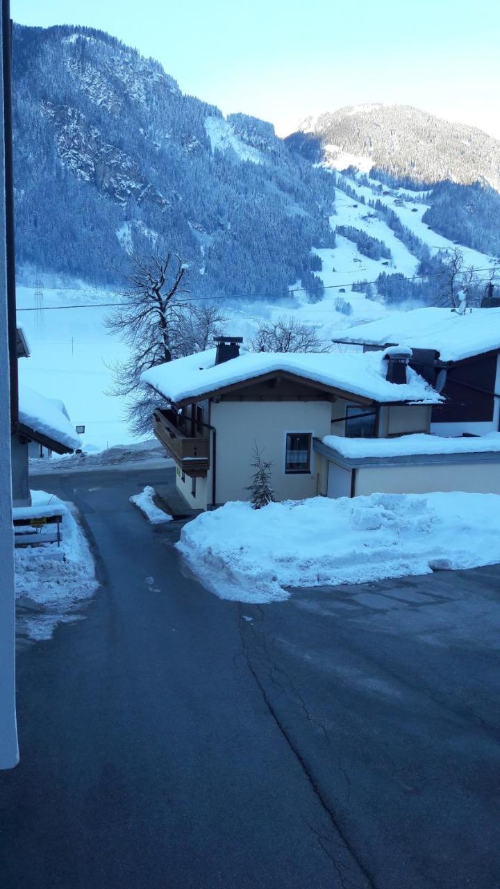 Hotel Eckartauerhof Mayrhofen Extérieur photo